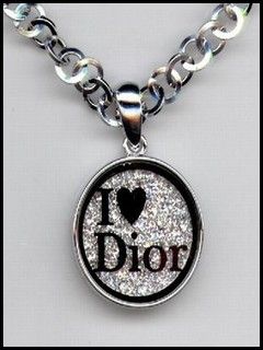 Dior - wallpaper preview