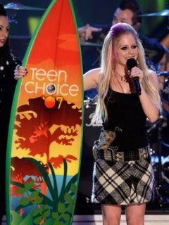 Avril Lavigne - wallpaper preview