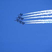 Avion militaire - wallpaper preview