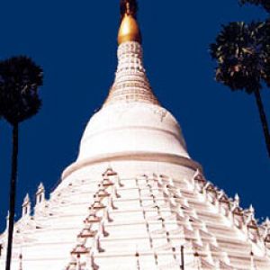Maha Zedi Pagoda Bago