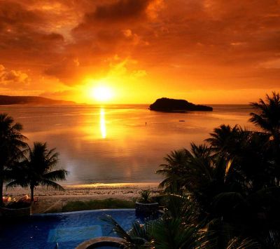 Stunning Sunset Over Ocean - wallpaper preview