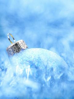Blue Christmas Ornament - wallpaper preview